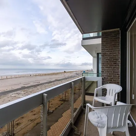 Bright With Seaview In Westende 아파트 *